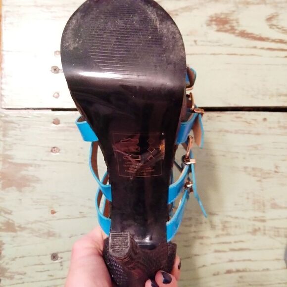 Scene ABREA Stilettos Black with Multiple Blue Straps and Buckles Size 8 - Picture 8 of 13